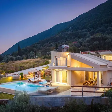 Greece Holidays * ニキアナ
